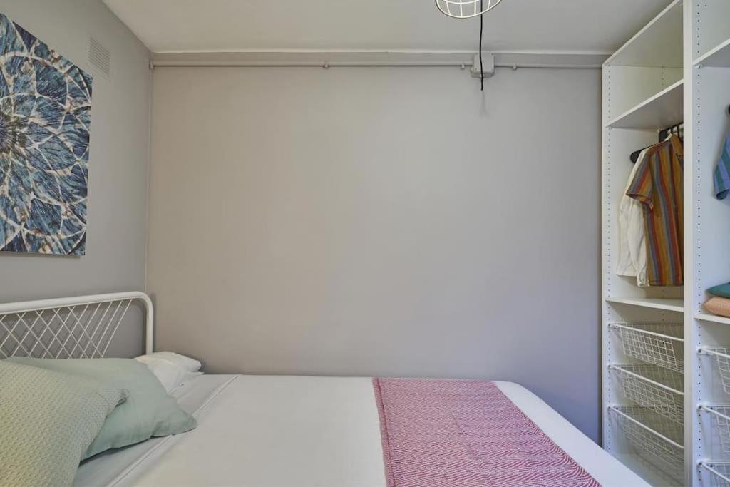 Bebarceloner Sant Andreu Apartments - 1 Bedroom Exterior photo